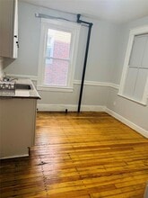 50 Van Cortlandt Park Ave in Yonkers, NY - Building Photo - Building Photo