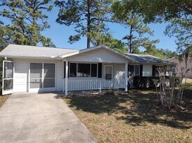 10842 SW 91st Terrace in Ocala, FL - Building Photo