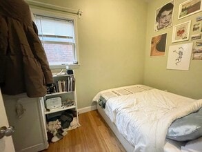 195 W 3rd St, Unit 5 in Boston, MA - Building Photo - Building Photo