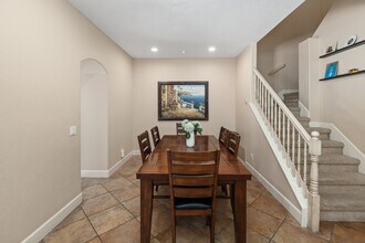 16140 Av. Venusto in San Diego, CA - Building Photo - Building Photo