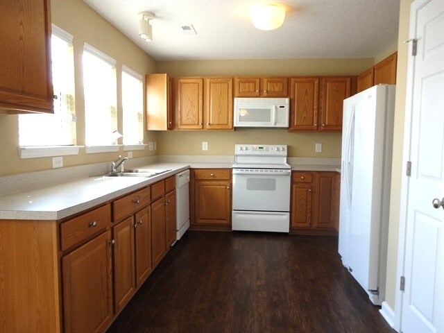 3626 Sunset Hollow Dr in High Point, NC - Building Photo - Building Photo