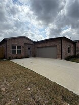 2607 Piemonte Ave in Spring, TX - Building Photo