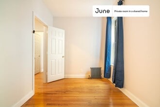 579 61st St-Unit -A in Brooklyn, NY - Building Photo - Building Photo