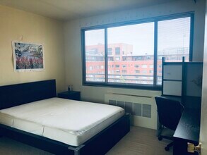 1021 Arlington Blvd, Unit 1001 in Arlington, VA - Building Photo - Building Photo