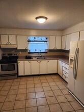 306 Clifton Dr in Savannah, GA - Building Photo - Building Photo