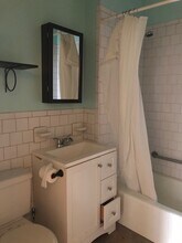 29 Spring Garden St, Unit 1 in Boston, MA - Foto de edificio - Building Photo