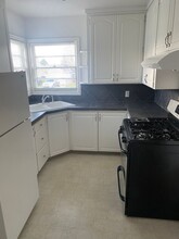 210 N Buffalo St in Portland, OR - Building Photo - Building Photo