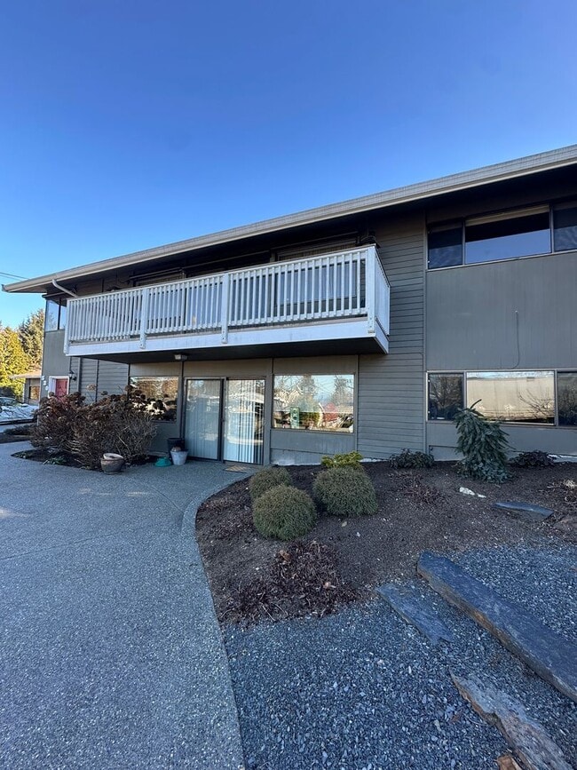 520 Olympic Ave in Edmonds, WA - Building Photo - Building Photo