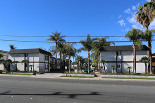 Cameron in El Cajon, CA - Foto de edificio - Building Photo