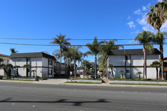 Cameron in El Cajon, CA - Building Photo - Building Photo