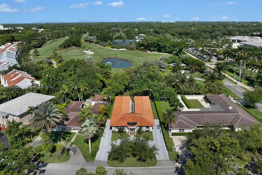 4808 University Dr in Coral Gables, FL - Building Photo