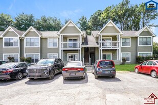 430 Oriole Dr in McMinnville, TN - Building Photo