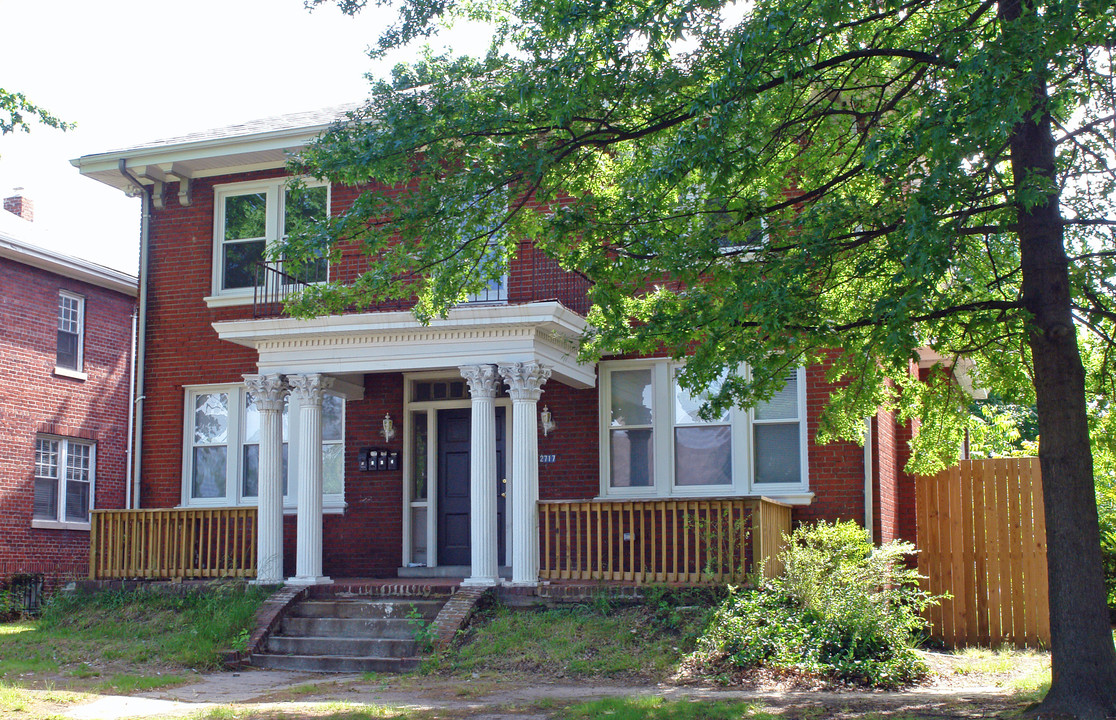 2717 Chamberlayne Ave in Richmond, VA - Building Photo