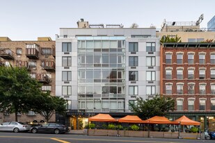 Bridgeview Tower in Brooklyn, NY - Building Photo