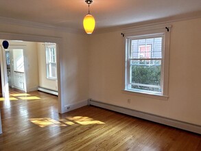 324 Walden St in Cambridge, MA - Foto de edificio - Building Photo