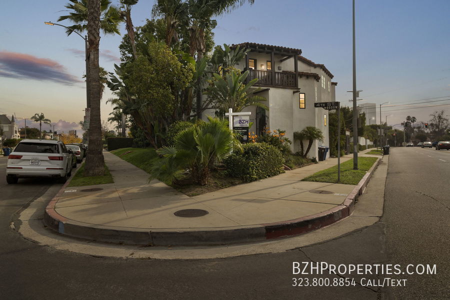8014 4th St in Los Angeles, CA - Building Photo