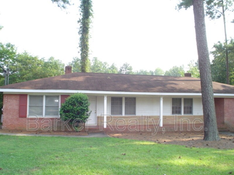 2527 Ricky Cir in Raleigh, NC - Building Photo