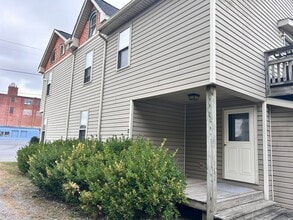 206 N Railroad Ave in Georgetown, DE - Building Photo - Building Photo