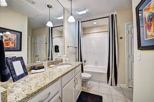 1901 Post Oak Park Dr in Houston, TX - Building Photo