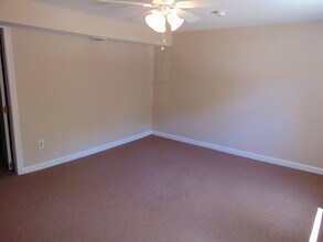 322 Main St, Unit Apt 2 in Marlborough, NH - Building Photo - Building Photo