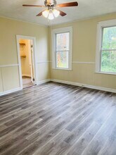 7 Maple St, Unit 2ND FLOOR in Middletown, CT - Building Photo - Building Photo