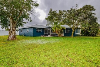 22500 Labrador St in Boca Raton, FL - Building Photo - Building Photo