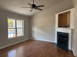 308 Farina Dr in Havelock, NC - Building Photo - Building Photo