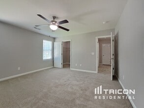 507 Menlo Pk Rd in Greensboro, NC - Building Photo - Building Photo