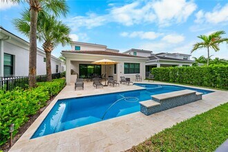 13189 Faberge Pl in Palm Beach Gardens, FL - Foto de edificio - Building Photo