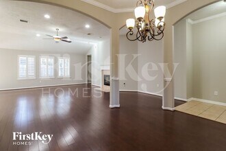 27 S Misty Canyon Pl in Conroe, TX - Building Photo - Building Photo