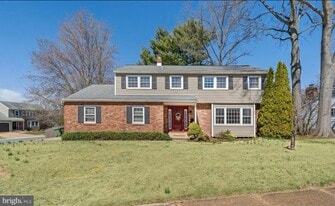 716 Fiske Ln in Newark, DE - Building Photo