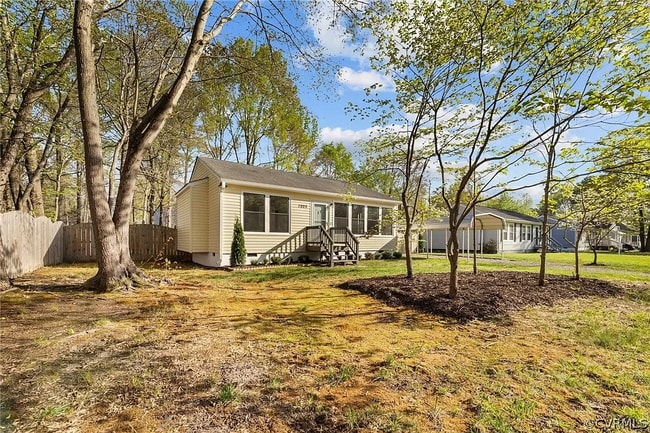 property at 3805 Dogwood Ave