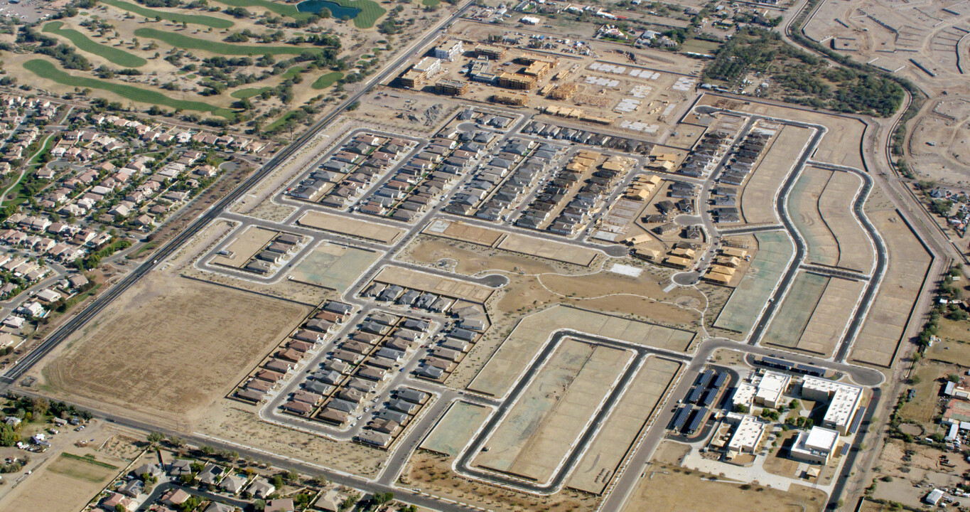 Dobbins Village in Laveen, AZ - Building Photo