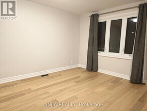 5 Janna Ct in Markham, ON - Building Photo - Building Photo