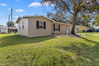 1305 Fountainhead Dr in Deltona, FL - Building Photo - Building Photo