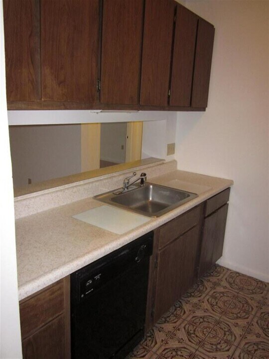 41 Belmont St in Somerville, MA - Building Photo