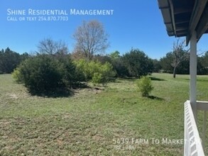 5439 Farm to Market 580 in Lampasas, TX - Building Photo - Building Photo