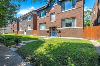 4207 Swan Ave, Unit 2E in St. Louis, MO - Foto de edificio - Building Photo