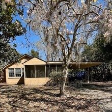 40 Wesley St in Savannah, GA - Foto de edificio - Building Photo