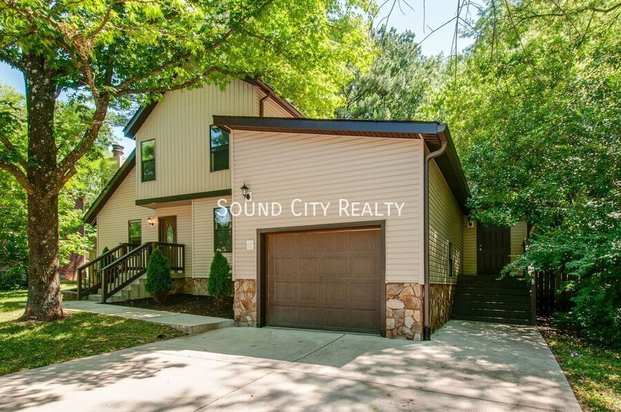 625 Mercer Dr in Nashville, TN - Building Photo