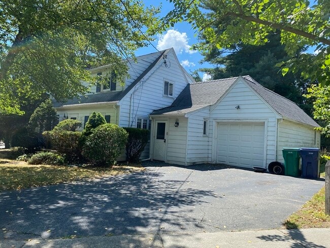 property at 15 Indian Ridge Rd