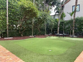 454 Rosaro Ave in Coral Gables, FL - Building Photo - Building Photo