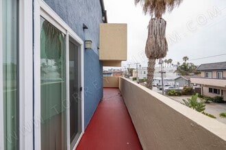 933 Seacoast Dr in Imperial Beach, CA - Building Photo - Building Photo