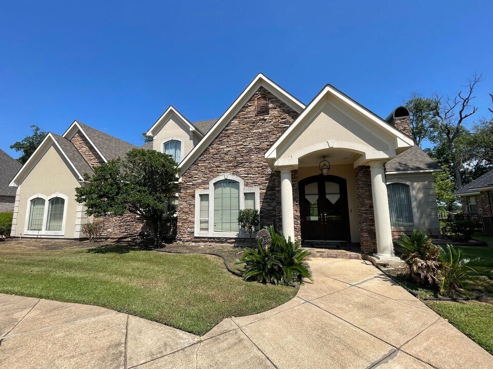 125 Stonebridge Blvd in Bossier City, LA - Foto de edificio