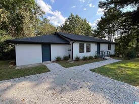 3637 Elmore Dr in Vestavia Hills, AL - Building Photo