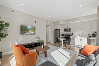 901 Canal St in Philadelphia, PA - Building Photo - Building Photo