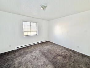 37 Royal Crest Dr in Pueblo, CO - Building Photo - Building Photo