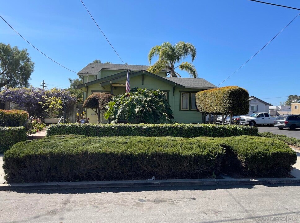 270 Madrona St in Chula Vista, CA - Building Photo