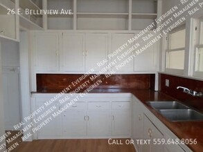 26 E Belleview Ave in Porterville, CA - Building Photo - Building Photo