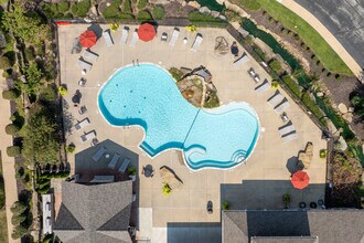 Boulders at Katy Trail in St. Charles, MO - Building Photo - Building Photo